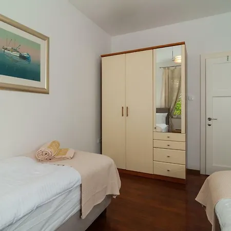 Luxury Rooms 7Heaven Suite Apartment Split Exterior photo
